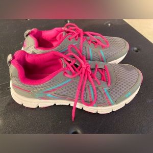 Ryka  Women’s Sneaker Size 8.5 M Athletic Shoes Pink/ Grey
